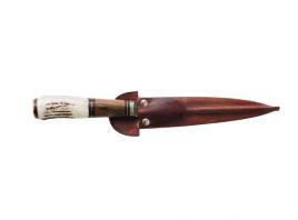 Cuchillo con cabo de asta de ciervo y madera, terminación en bronce